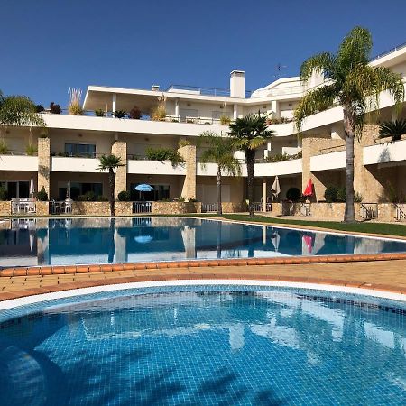 Apartamentos Pomba Branca Olhos de Αgua Εξωτερικό φωτογραφία