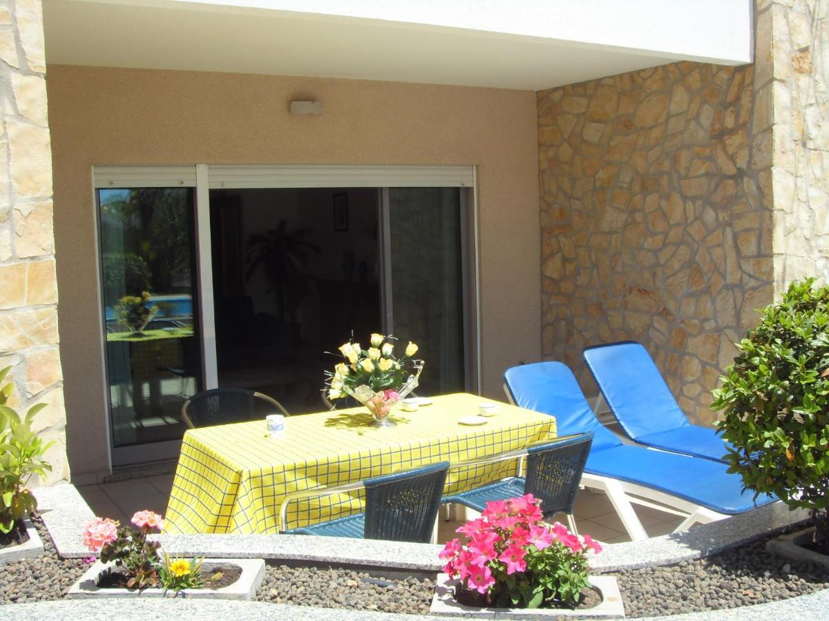 Apartamentos Pomba Branca Olhos de Αgua Εξωτερικό φωτογραφία
