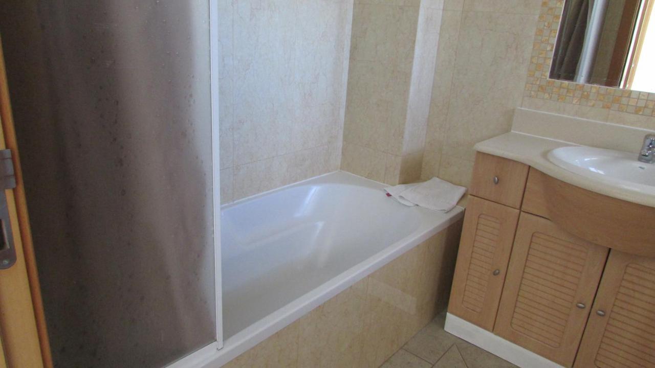Apartamentos Pomba Branca Olhos de Αgua Εξωτερικό φωτογραφία